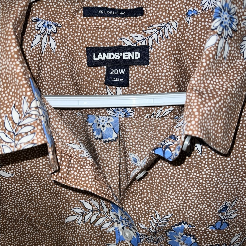 Lands' End No Iron Supima Button Down Floral 3/4 Sleeve - Picture 2 of 3